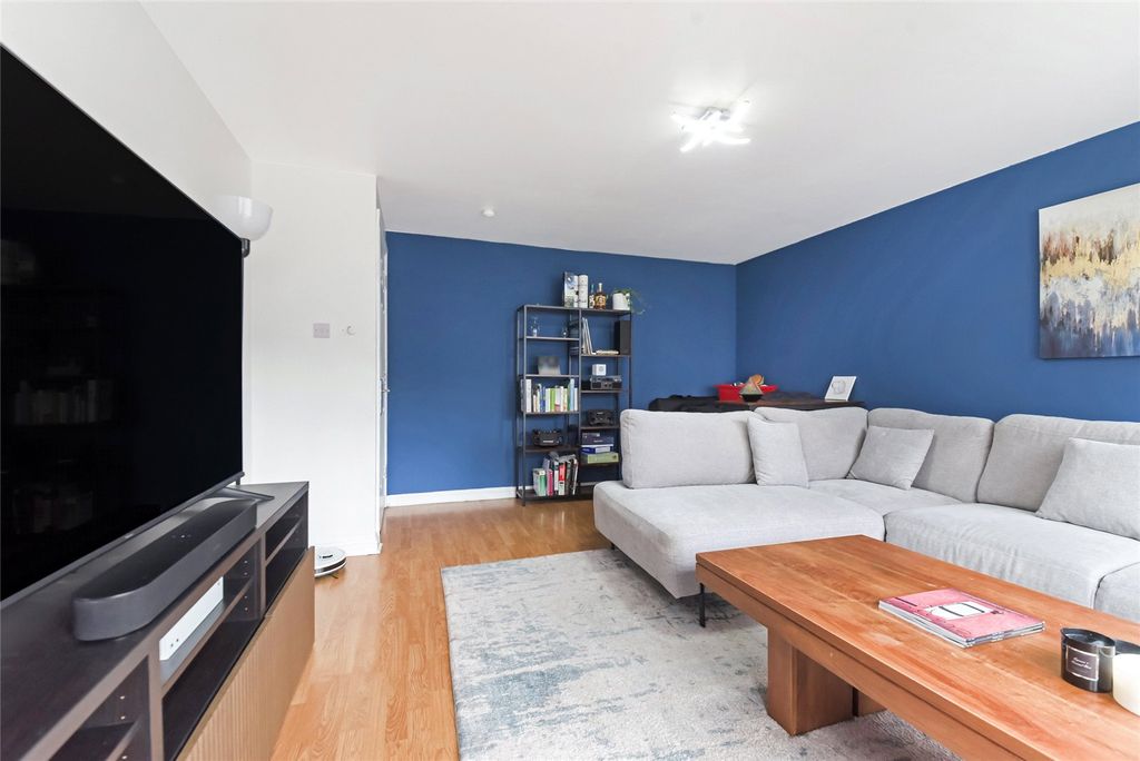 Property photo 3 of 16 Picture No. 06
