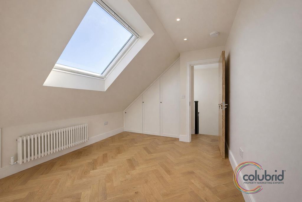 Additional image 19 of 6 bed semi-detached house for saleCrawford Avenue, Grays RM16
