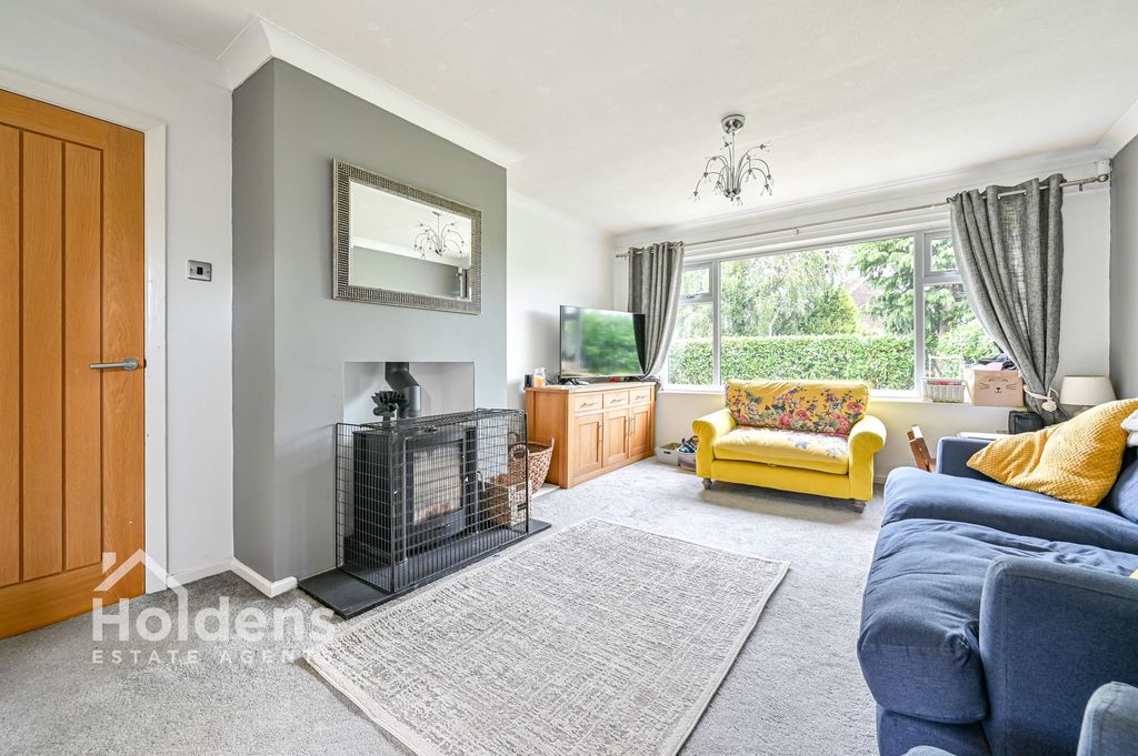 Property photo 2 of 15
