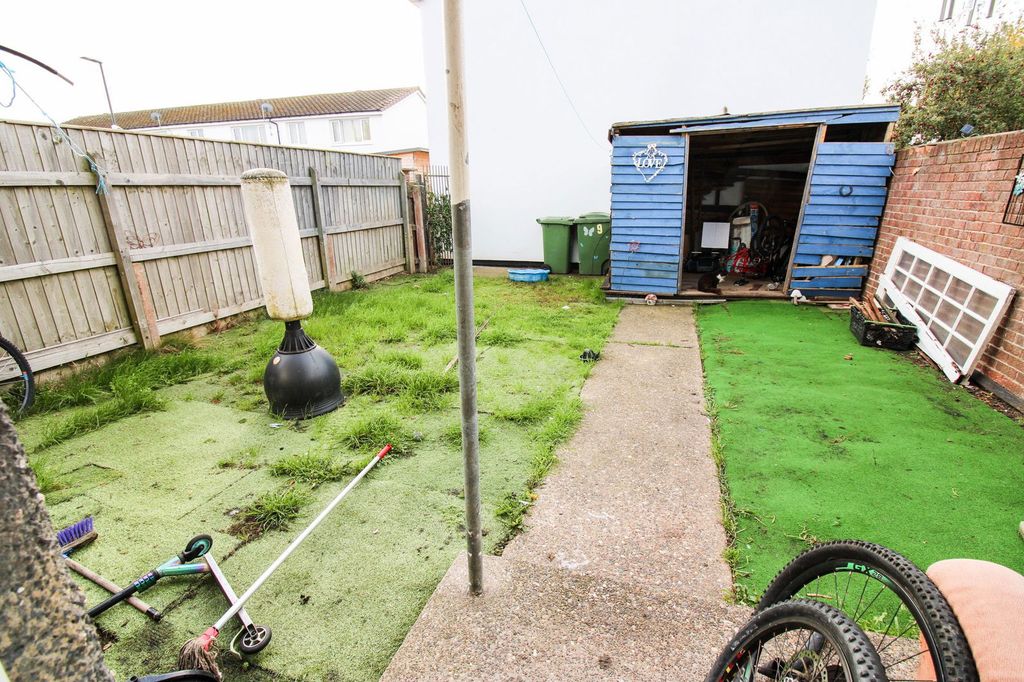 Property photo 2 of 2