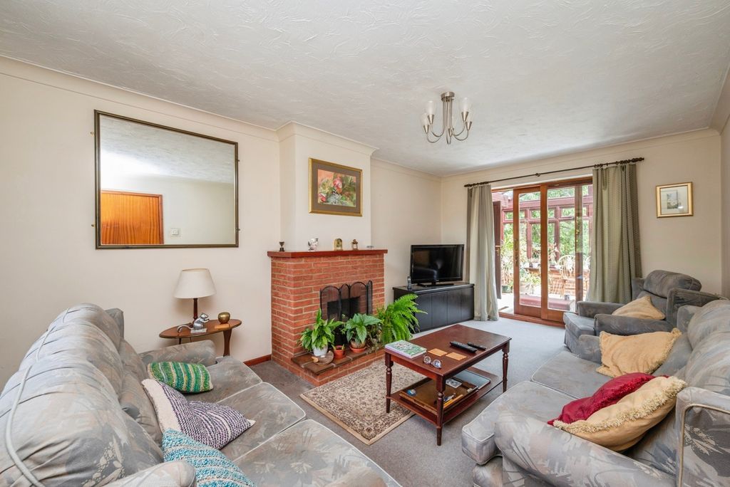 Property photo 2 of 33 Pbox-Img.Jpg