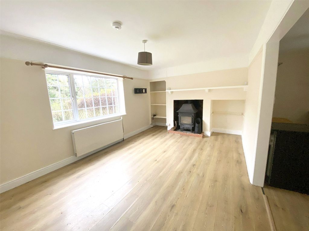 Property photo 3 of 13 Picture No. 12