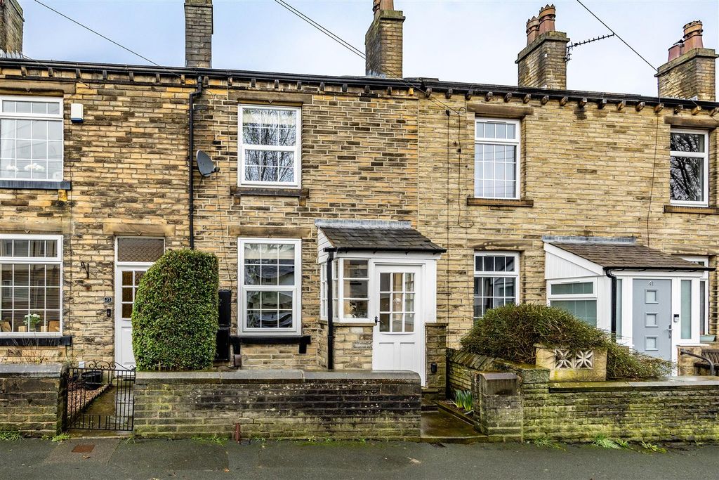 Property photo 1 of 21 39Eslight-110226-30.Jpeg