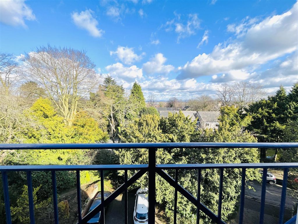 Property photo 3 of 27 Juliette Balcony