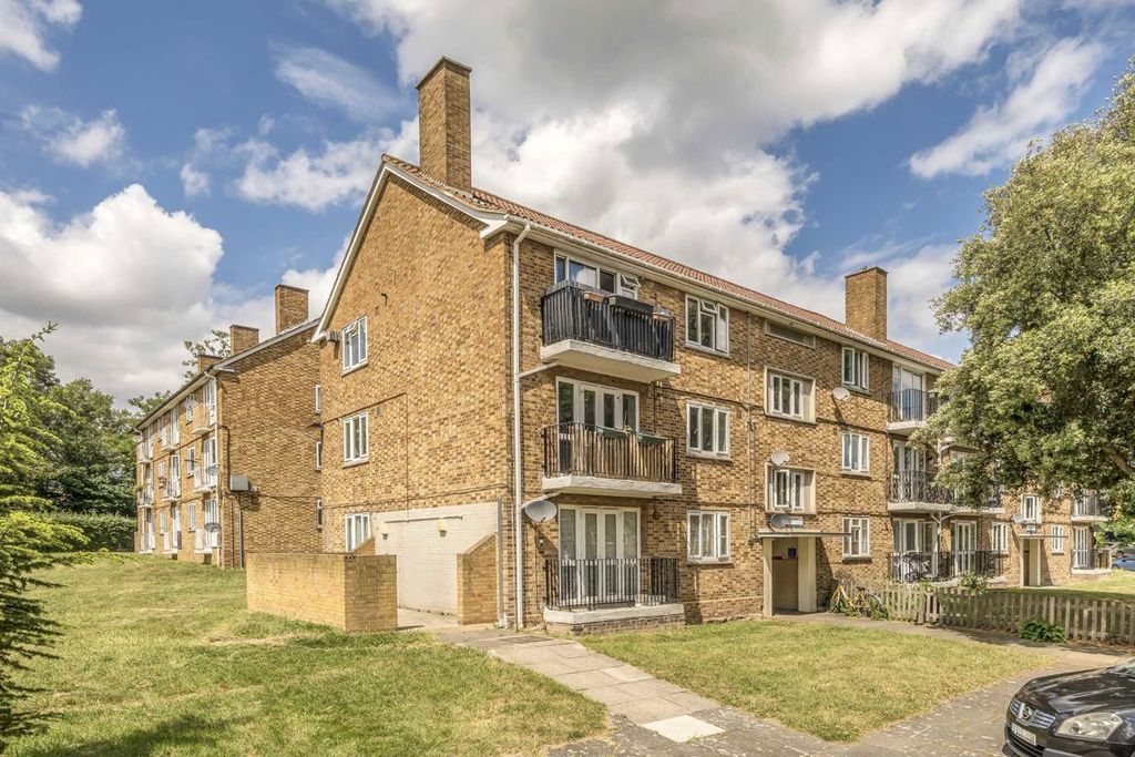 Property photo 1 of 7