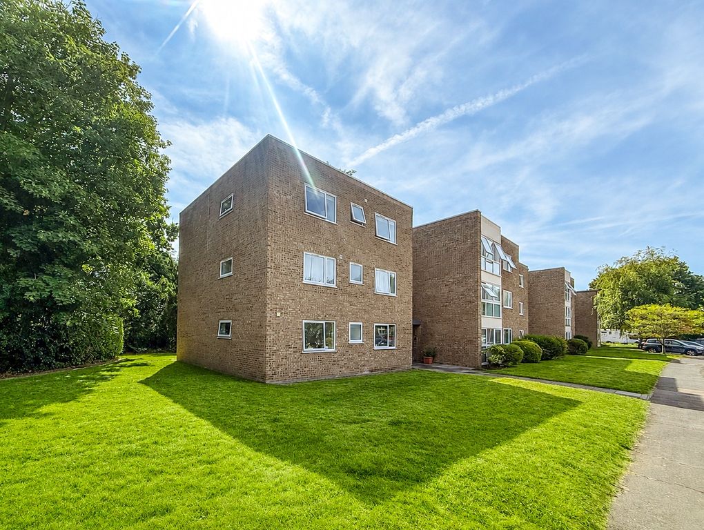 Property photo 1 of 16