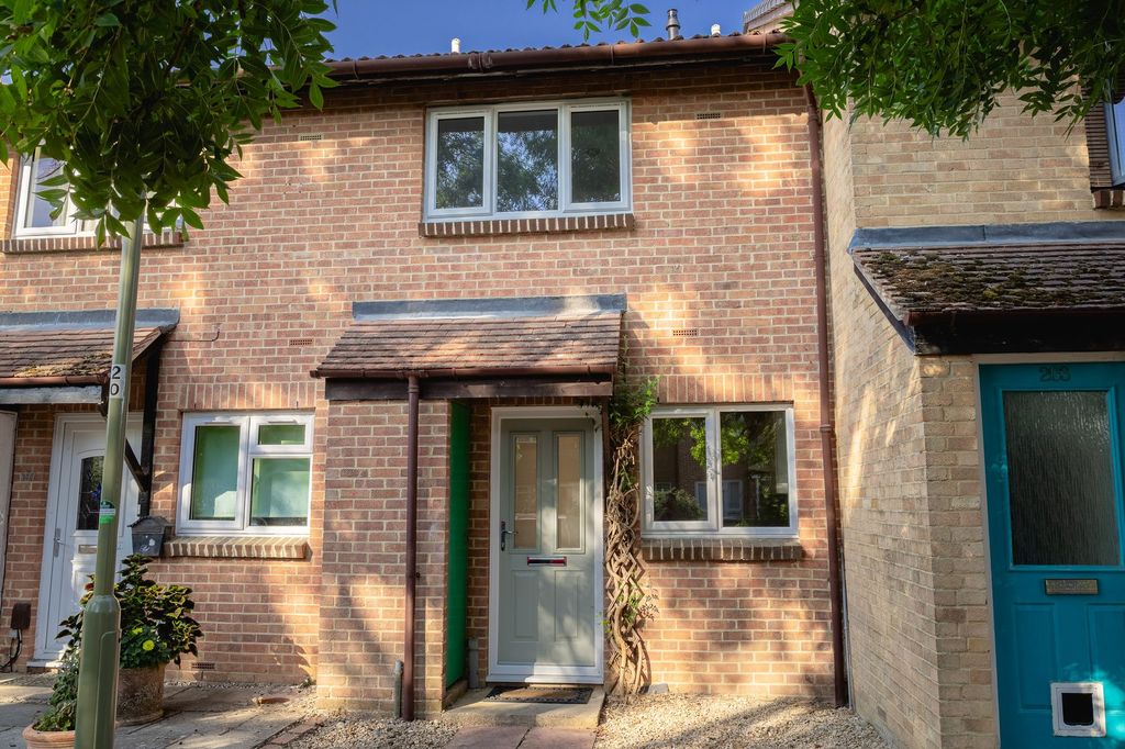 Property photo 1 of 11