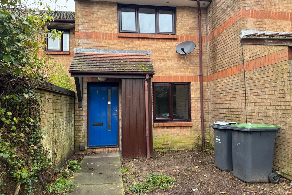 Property photo 1 of 7 (Main)