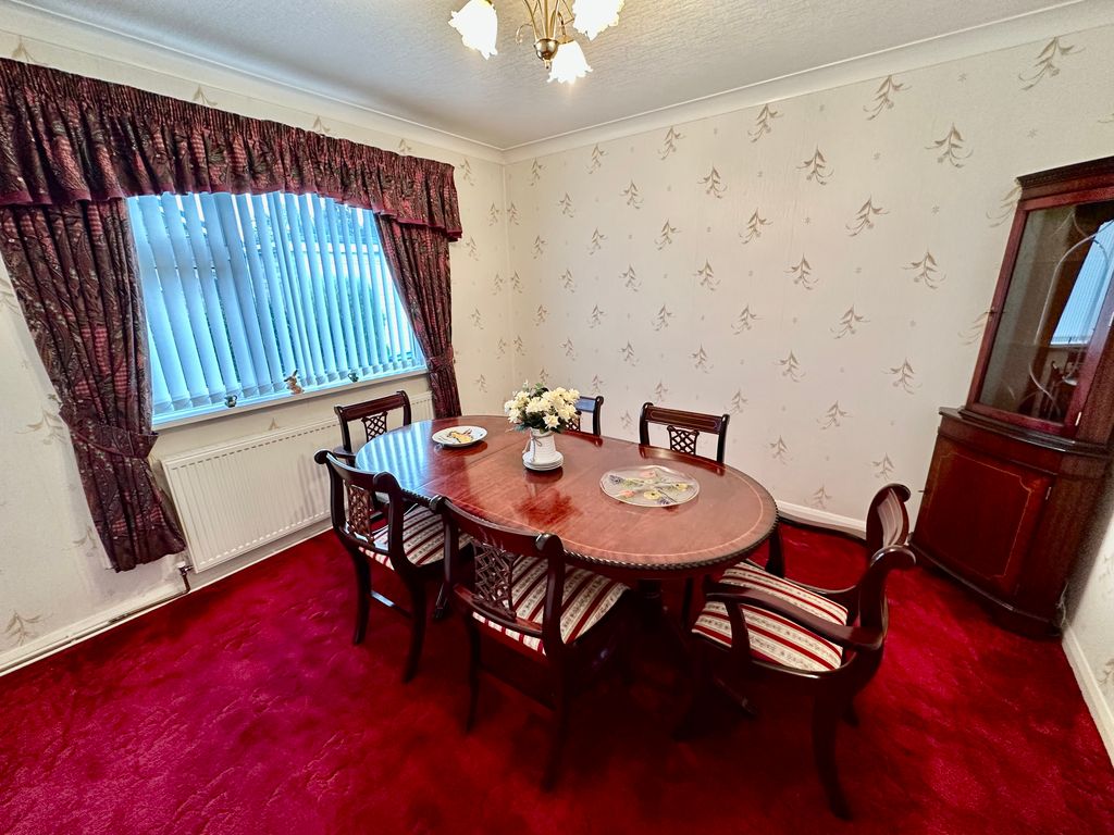 Property photo 3 of 15 Img_8894