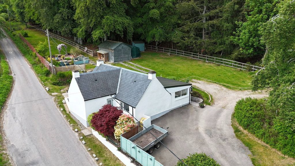 Property photo 1 of 29