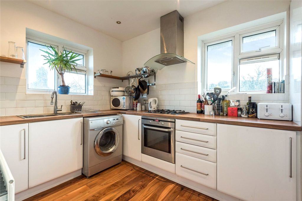 Property photo 1 of 13 Picture No. 06