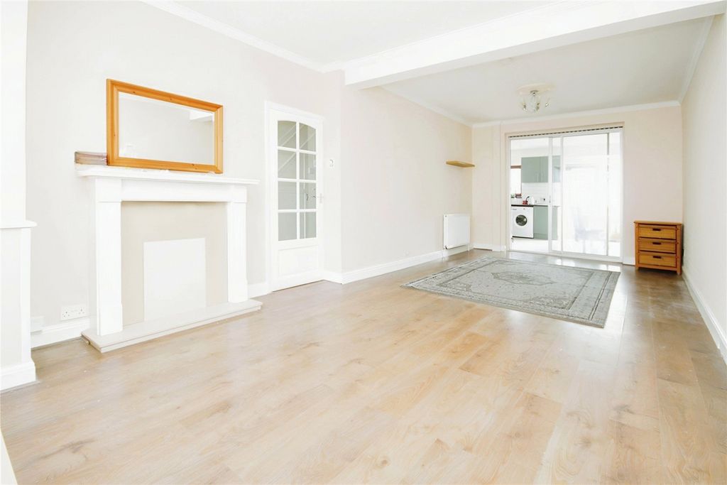 Property photo 2 of 10 Picture No. 14