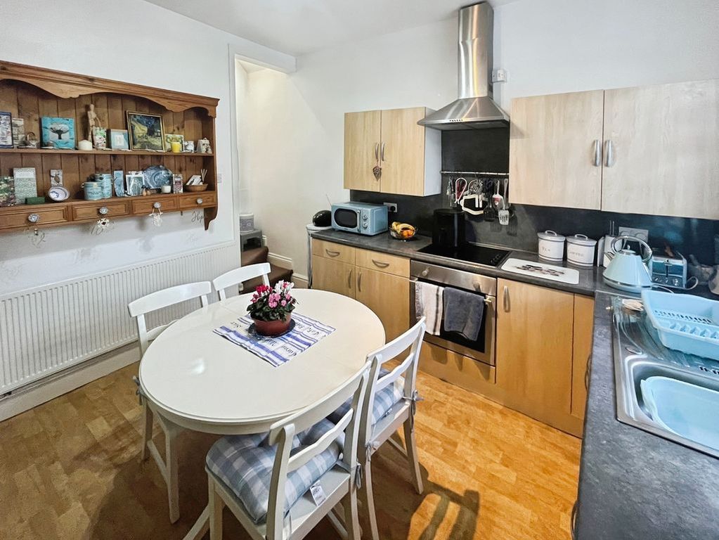 Property photo 2 of 9 Kitchen Diner