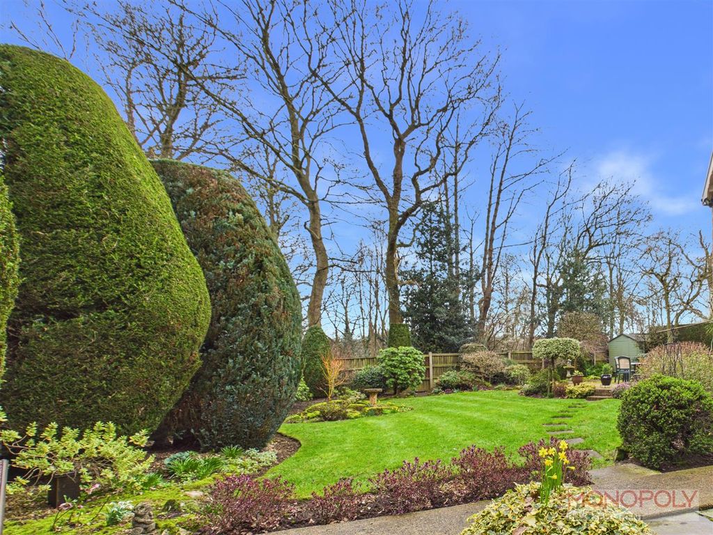 Property photo 2 of 30 Garden