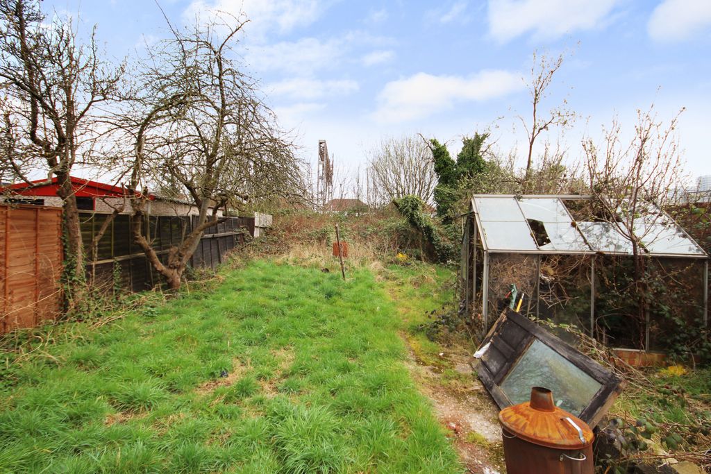 Property photo 2 of 13 Gallery