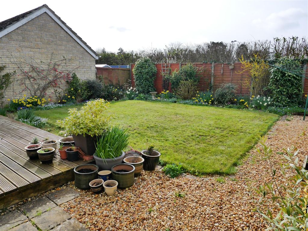 Property photo 2 of 23