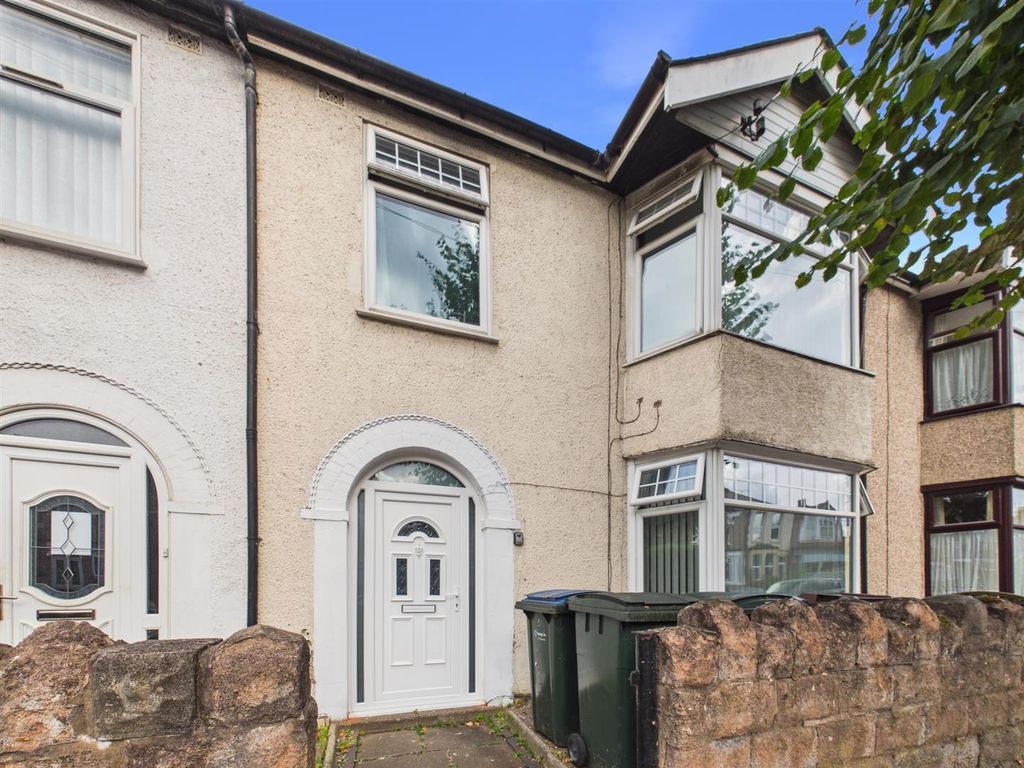 Property photo 1 of 13 External