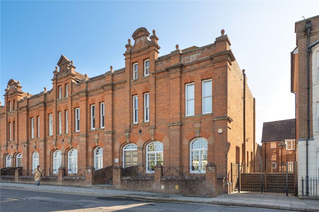 Property photo 1 of 19 Picture No. 13