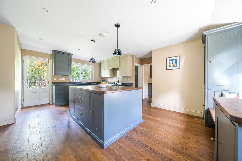 Property photo 3 of 18 1527568 (15).Jpg