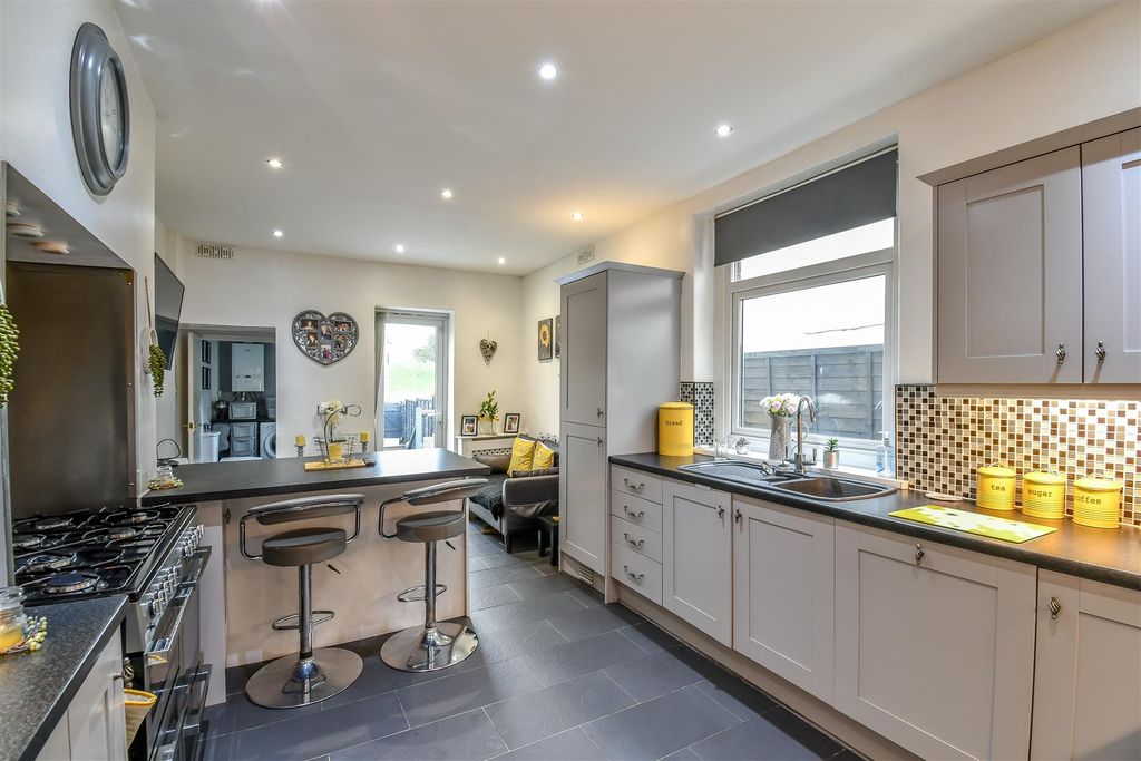 Property photo 3 of 26 Kitchen &amp; Sitting Room