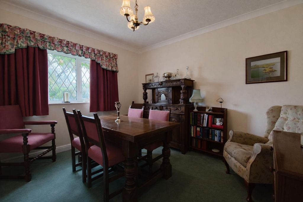 Additional image 5 of 3 bed detached house for saleTy Ni, 9 Wern Y Wylan, Morfa Nefyn LL53