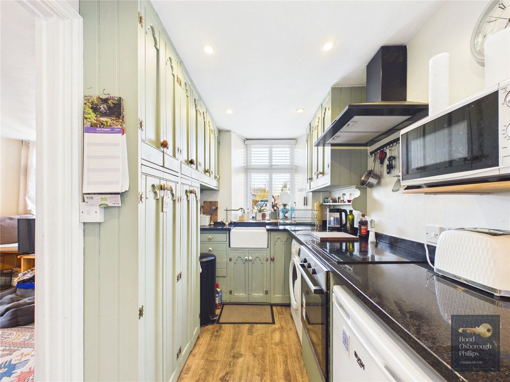 Property photo 3 of 22 Picture No. 20