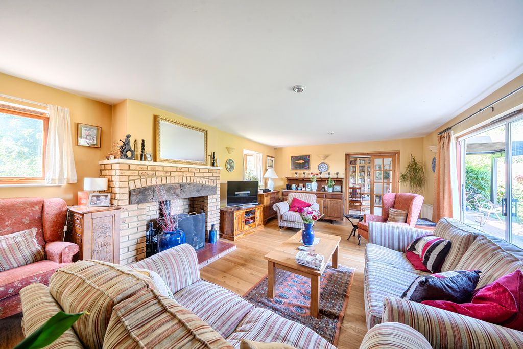 Property photo 2 of 16 1486371 (10)