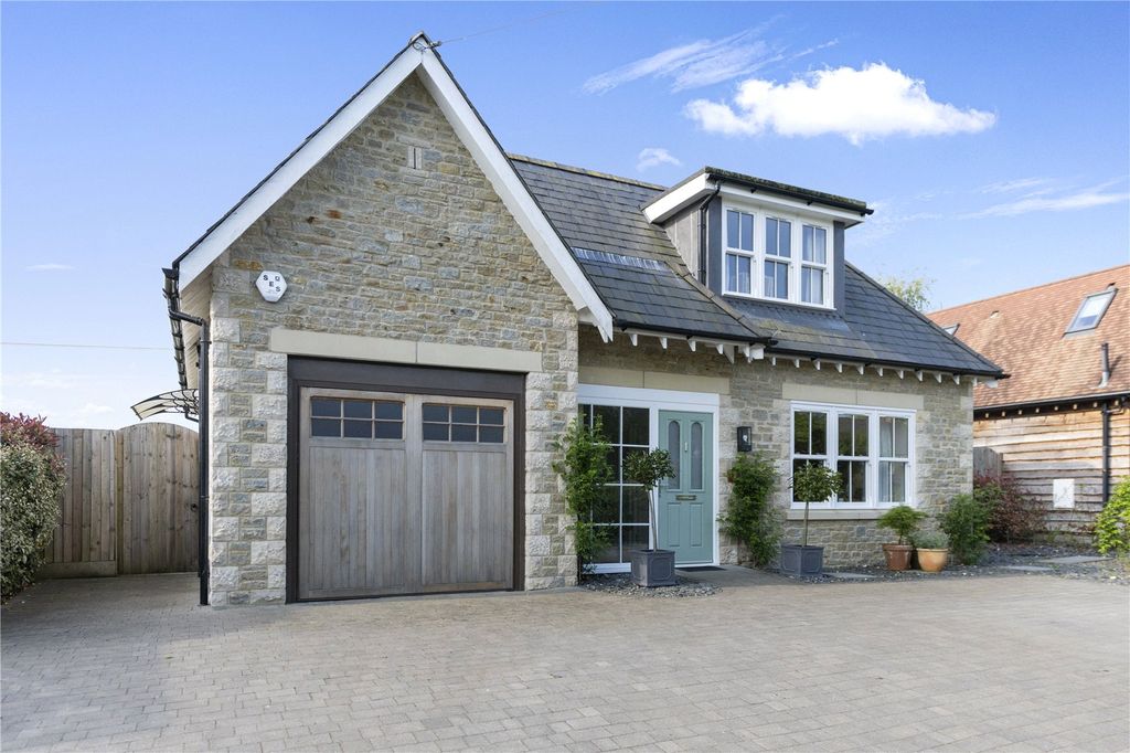 Property photo 1 of 29 Picture No. 07