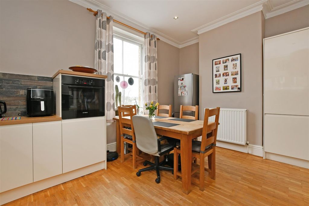 Property photo 3 of 32 Dsc_8805.Jpg