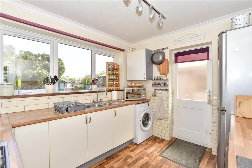 Property photo 1 of 12 Kitchen