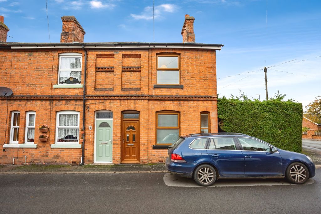 Property photo 2 of 17