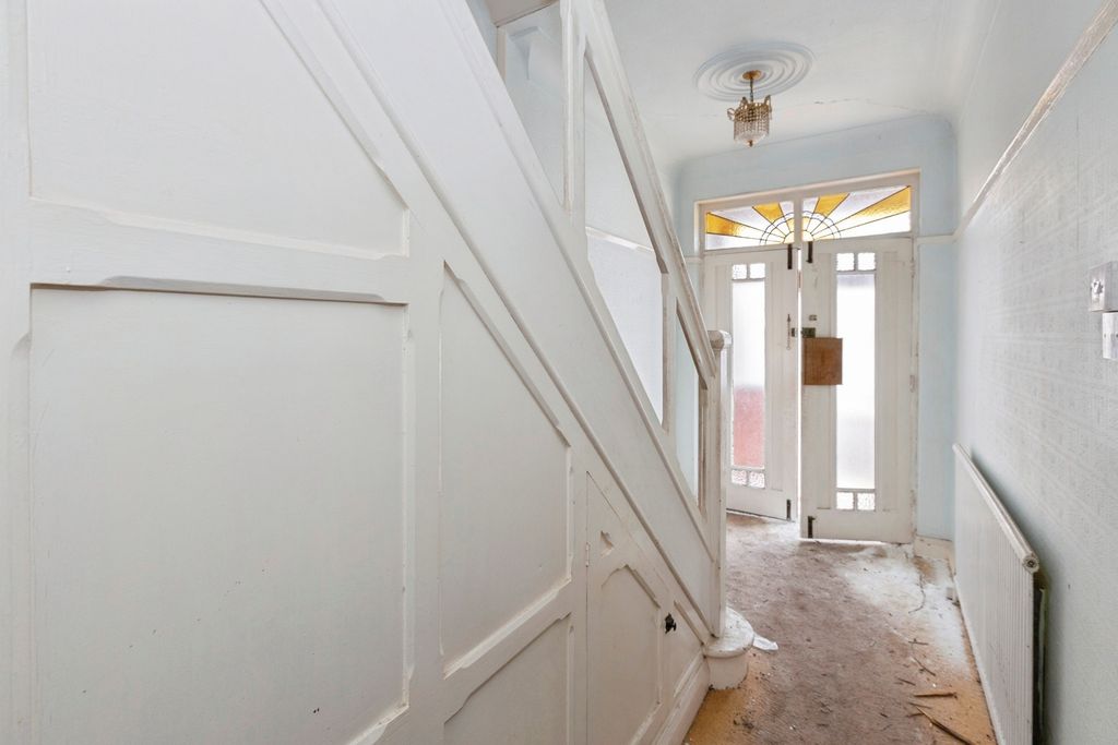 Property photo 3 of 18 Pbox-Img.Jpg