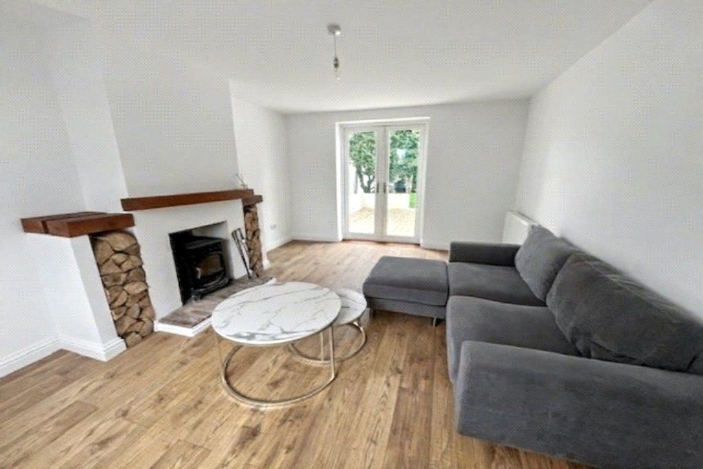 Property photo 3 of 15 Picture No. 23