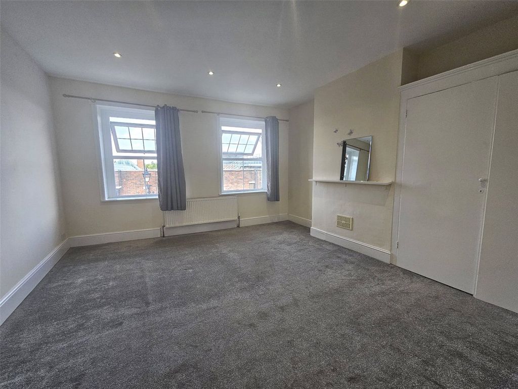 Property photo 1 of 4 Picture No. 04