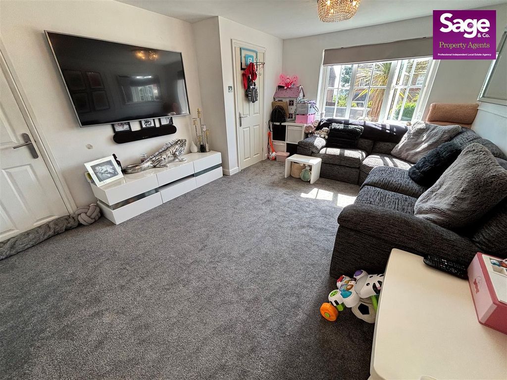 Property photo 3 of 28 15.Jpg