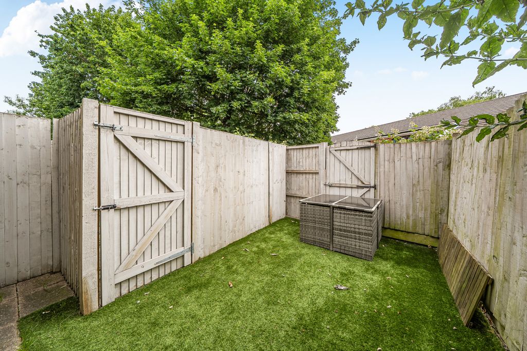 Property photo 3 of 18 1469238-5-6A1d508...