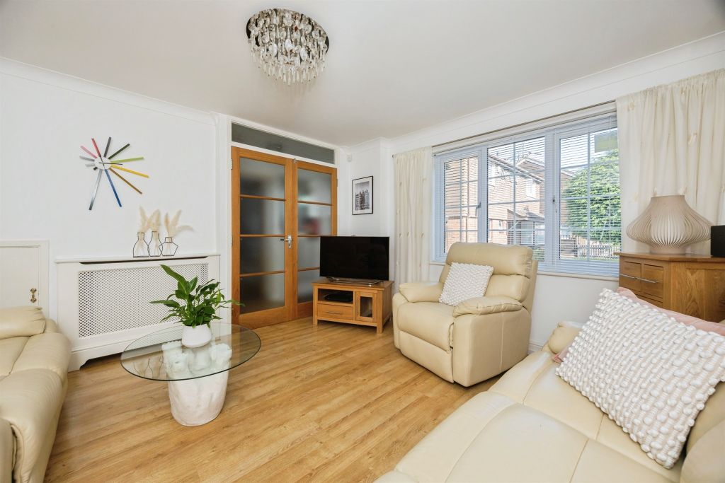 Property photo 3 of 17