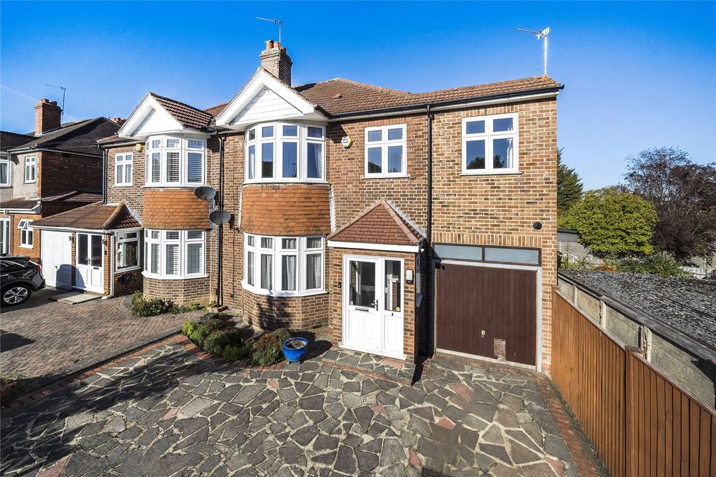 Property photo 1 of 22 Picture No. 20