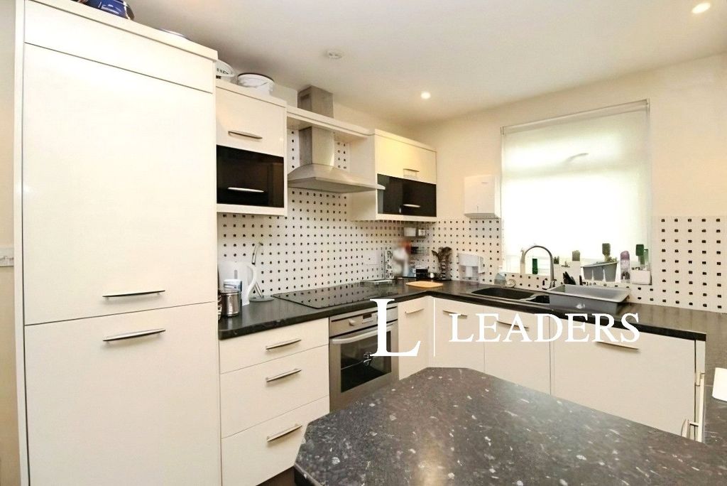 Property photo 2 of 10 Picture No. 09
