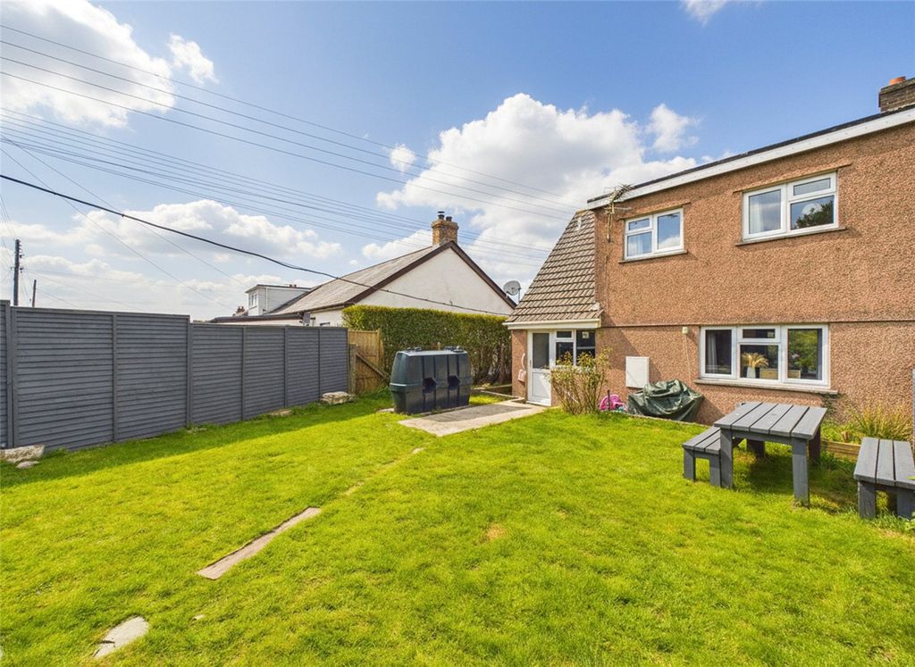 Property photo 3 of 14 Rear