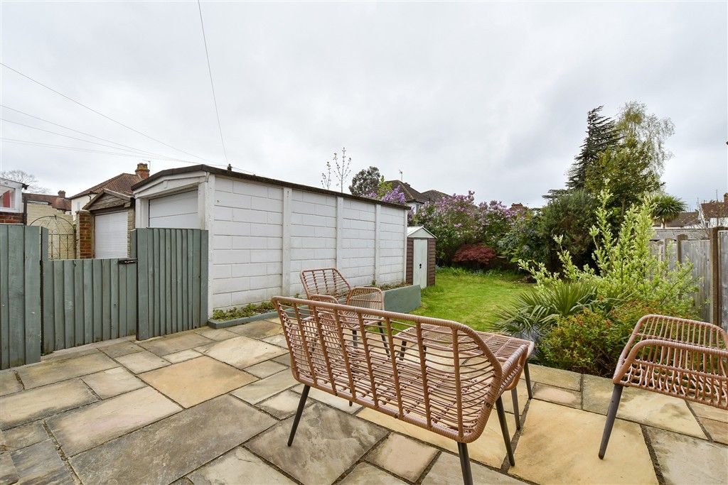 Property photo 2 of 10 Patio / Decking