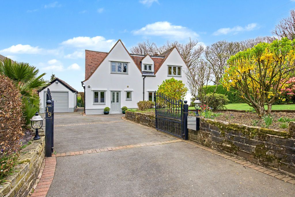 Property photo 1 of 36 Front