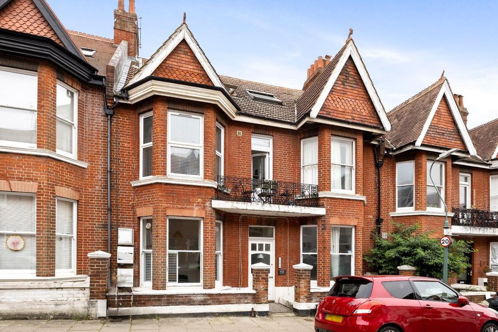 Property photo 1 of 22 Granville Road, 6, Flat A-019 (1).Jpg