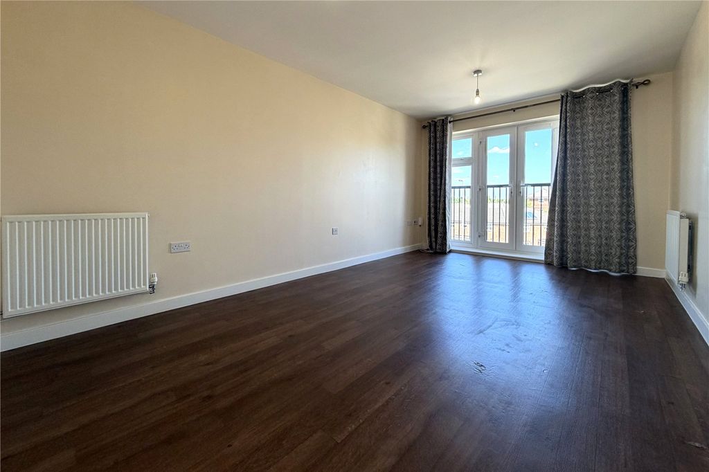 Property photo 2 of 7 Picture No. 06