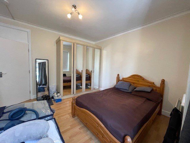 Property photo 3 of 6 Picture No. 01