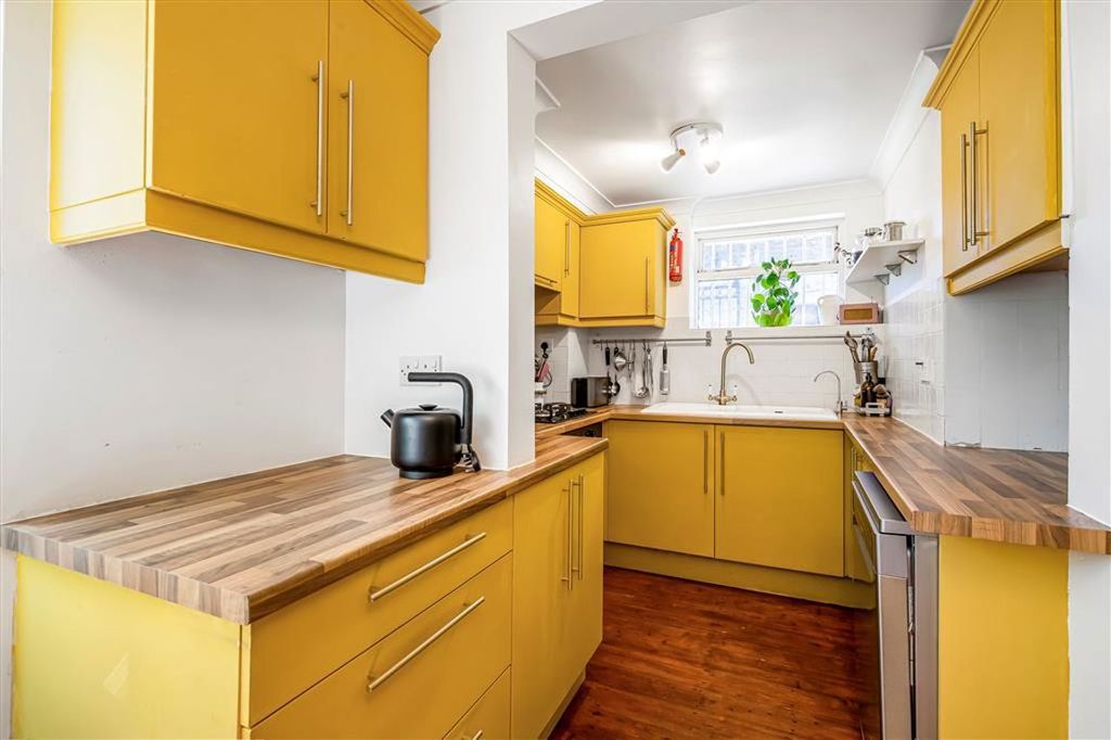 Property photo 2 of 7