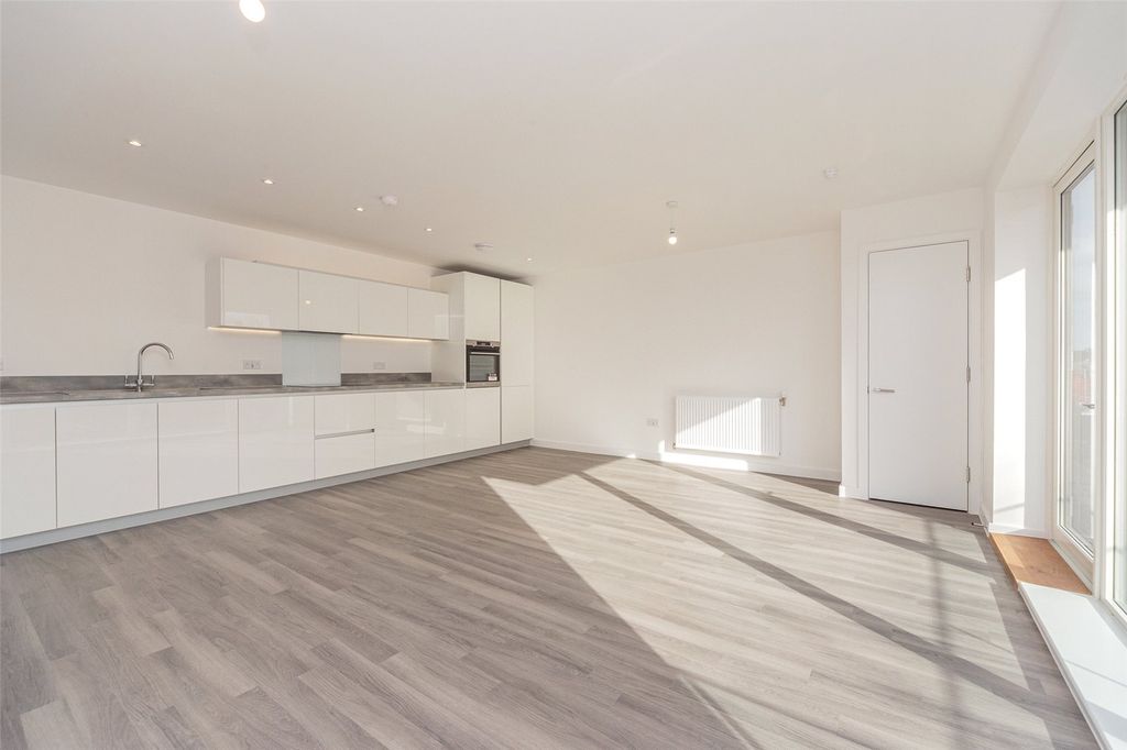 Property photo 2 of 7 Picture No. 03