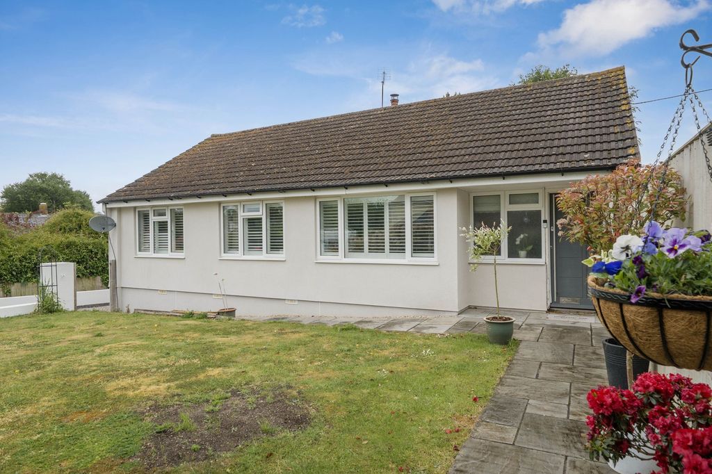 Property photo 1 of 29