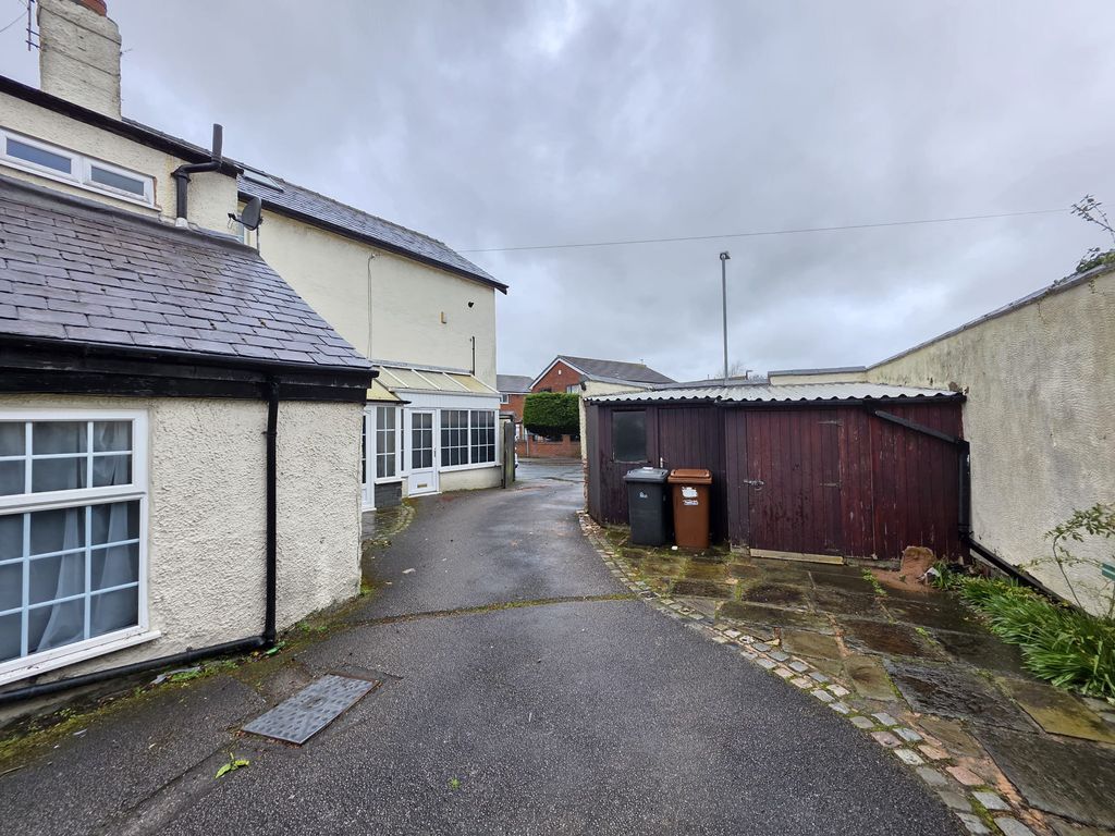 Property photo 3 of 22