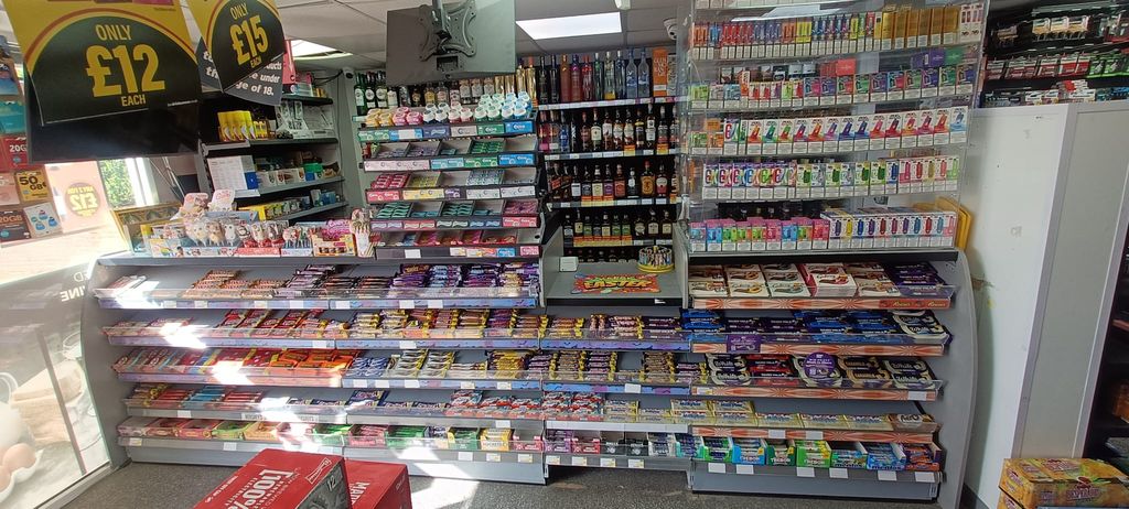 Property photo 1 of 9